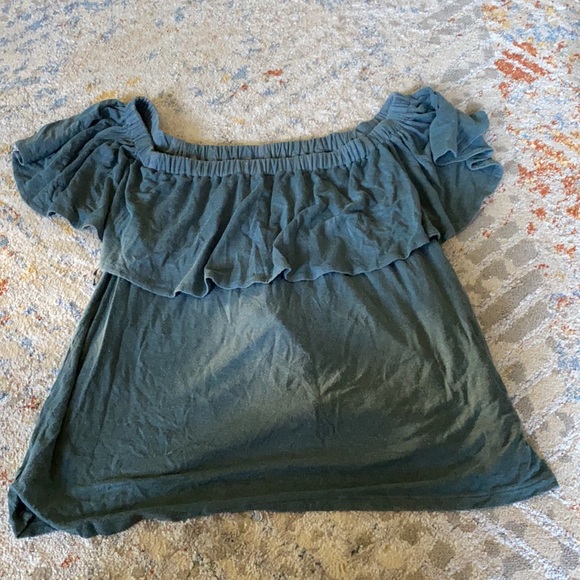 American eagle top - Picture 2 of 3